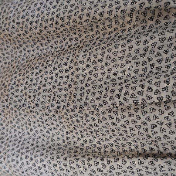 VINTAGE black and white silk scarf - Picture 2 of 3